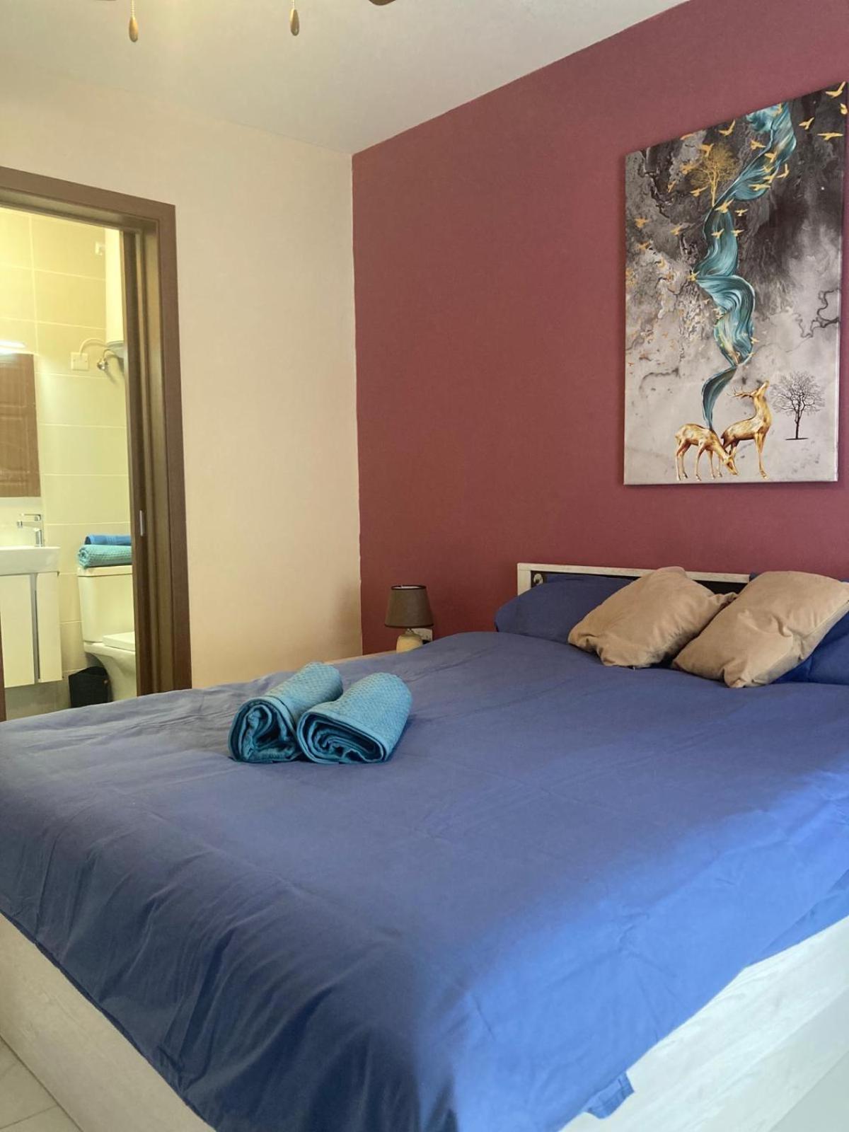 Sunrise Bay Apartments - Frontline Sea Views St. Paul's Bay Esterno foto