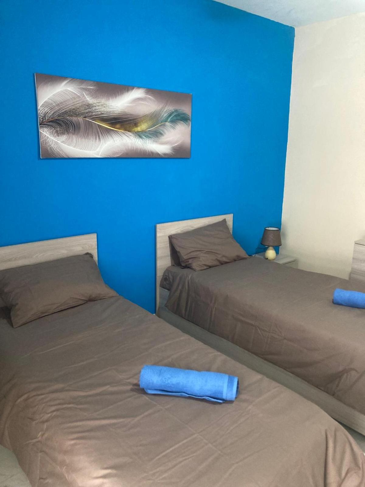 Sunrise Bay Apartments - Frontline Sea Views St. Paul's Bay Esterno foto