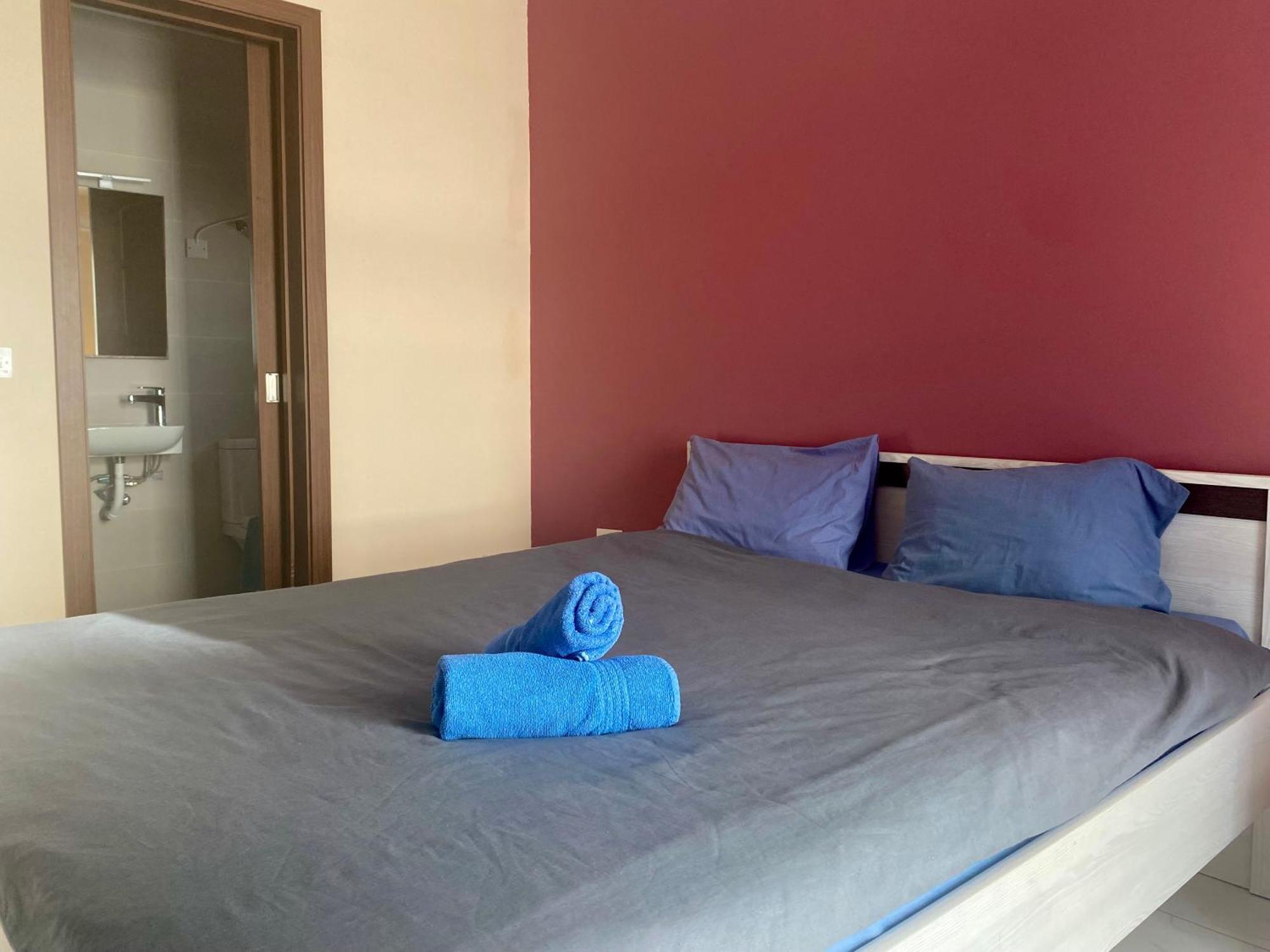 Sunrise Bay Apartments - Frontline Sea Views St. Paul's Bay Esterno foto