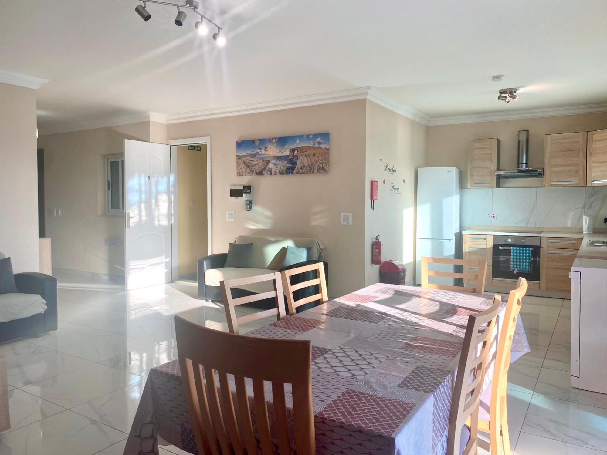 Sunrise Bay Apartments - Frontline Sea Views St. Paul's Bay Esterno foto