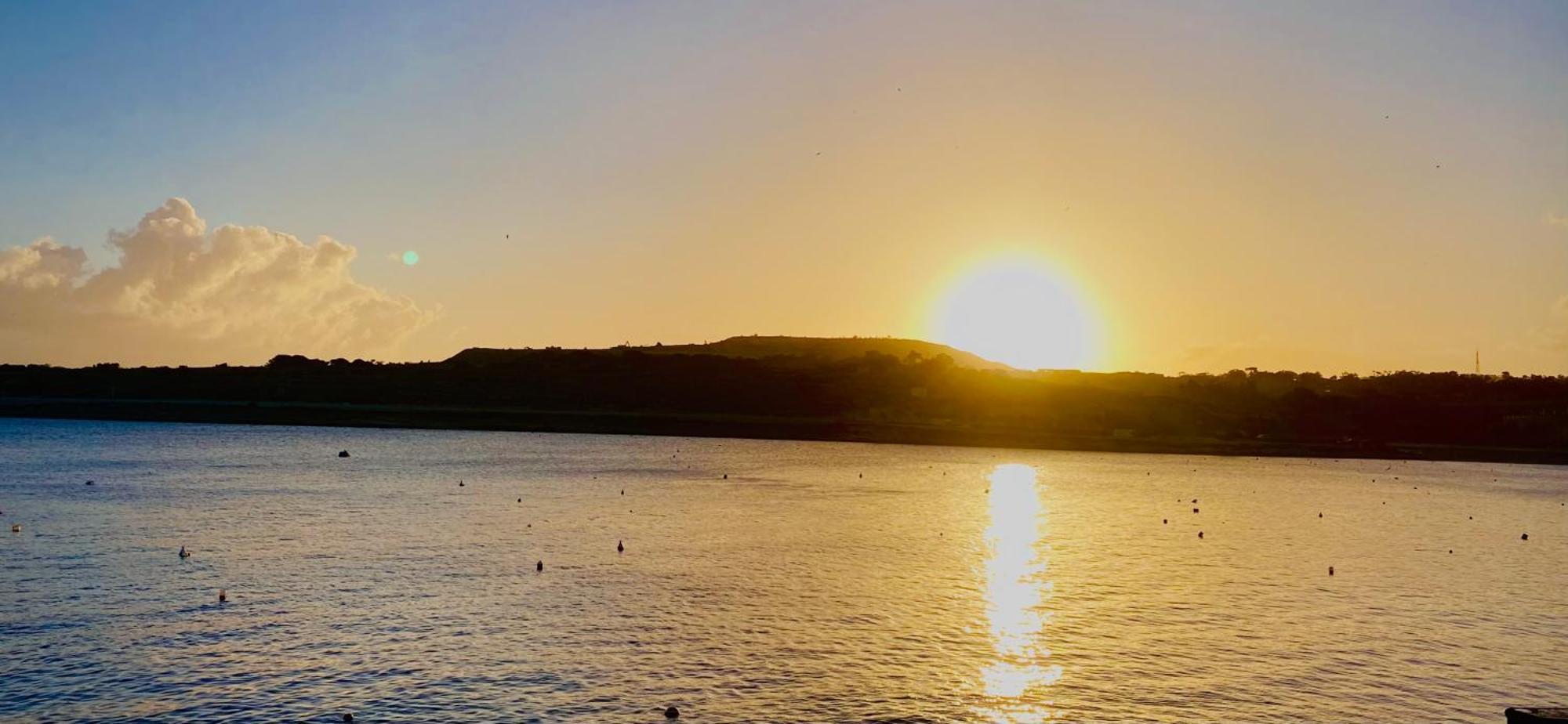 Sunrise Bay Apartments - Frontline Sea Views St. Paul's Bay Esterno foto